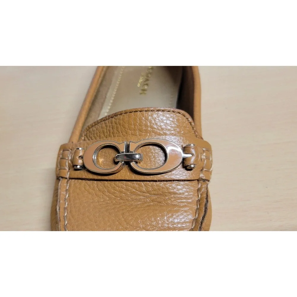 Tan Leather Coach Loafers With Brown Enamel CC Buckle Trim Size 6